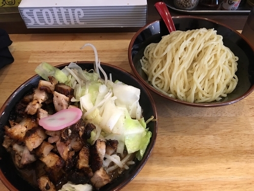 「チャーシュー野菜つけそば 1000円 中盛り無料。」@麺屋あがらの写真