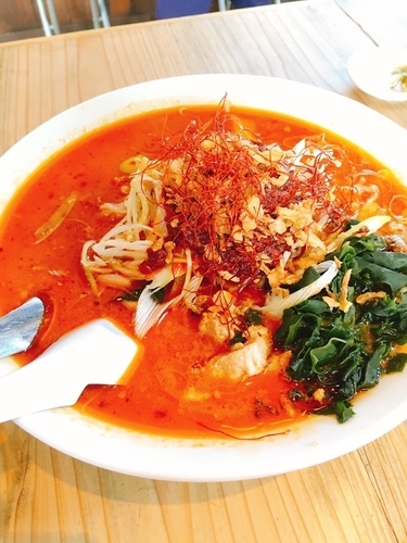 「雷味噌ラーメン大辛 大盛」@らぁ麺 夢のや 曲沢店の写真