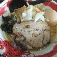 濃厚魚介鶏豚骨麺味噌味玉780円(柏ランパス5で540円)