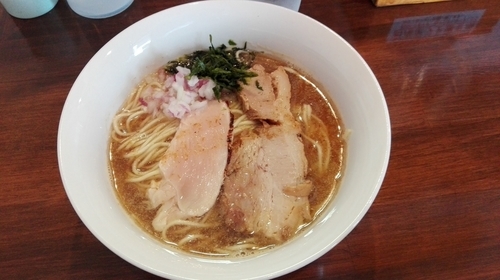 「淡麗煮干し中華蕎麦」@煮干し中華蕎麦 山崎の写真