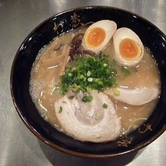 博多伝承豚骨ラーメン わ蔵の画像