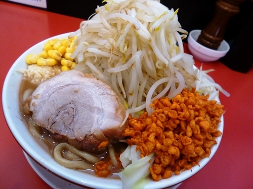 「ラーメン女子盛り（麺200g）」@鷹の目 獨協大学前本店の写真
