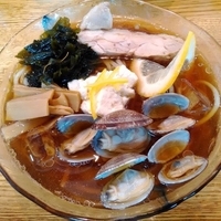 夏季限定 貝出汁の冷やしラーメン