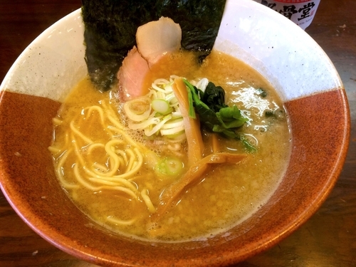 「濃厚豚骨醤油（730円）」@博多ラーメン とんこつ家の写真