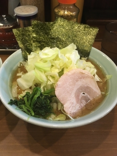 「キャベツラーメン」@横浜家系ラーメン 五十三家の写真
