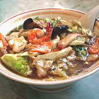 「広東めん650円＋大盛100円」@中華料理 華正の写真