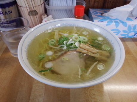 「塩ラーメン」@名水ラーメン 厚別店の写真