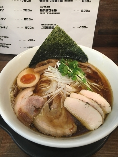 「えびす丸醤油ラーメン￥750」@えびす丸の写真