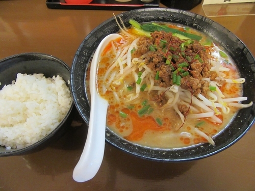 「担々麺（８４０円）」@東京担々麺 ゴマ哲の写真