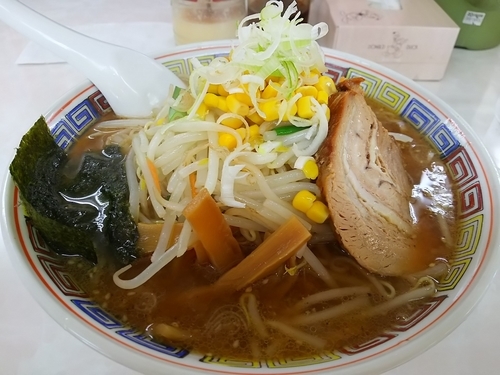 「ラーメン 味噌　（麺中盛（１．５玉））」@花ぜん 本店の写真