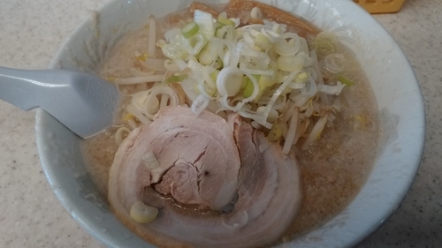 「しょうゆらーめん」@こってりらーめん なりたけ 津田沼店の写真
