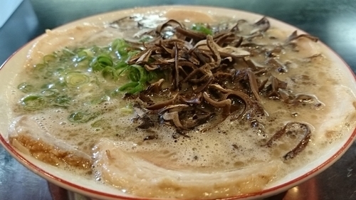 「博多チャーシューメン」@博多ラーメン なみへいの写真