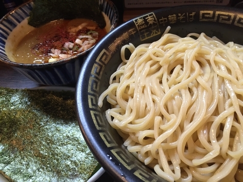 「辛いつけめん 大盛 1,000円 海苔無料」@東京煮干中華そば 三三㐂 大森の写真
