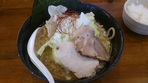 「濃厚中華そば 白」@New old style ゆいが 三郷店の写真