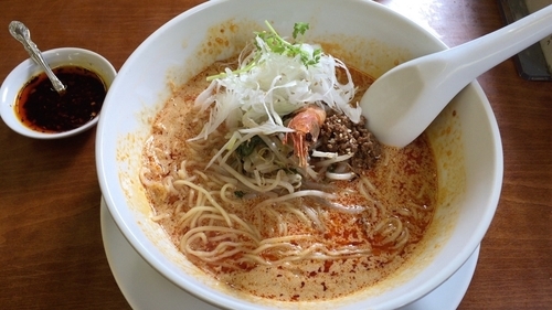 「担々麺➕大辛特製ラー油」@担々麺杉山の写真