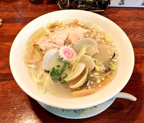 「追いはまぐり中華そば 塩」@麺酒処 ふくろうの写真