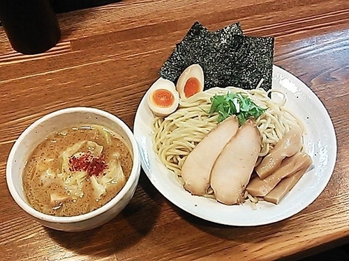 「特製鶏つけ（中）」@上海麺館の写真