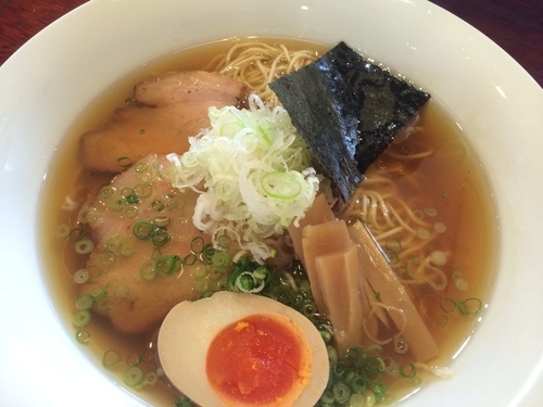 「魚出汁 塩」@青山清湯そば 青ノ樹の写真