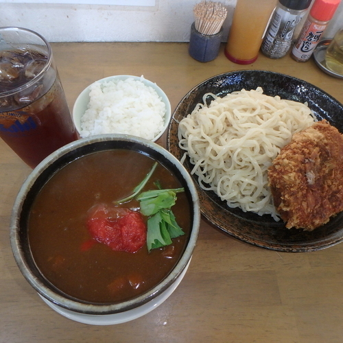 「文月の一杯　真夏のカレーつけ麺D(1500円)、半ライス」@MENYA 食い味の道有楽の写真