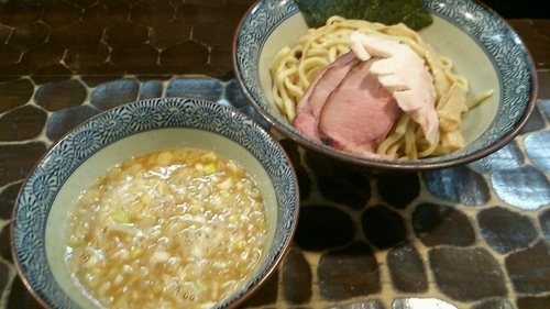 「龍介つけそば　820円+窯焼きチャーシュー」@特級鶏蕎麦 龍介の写真