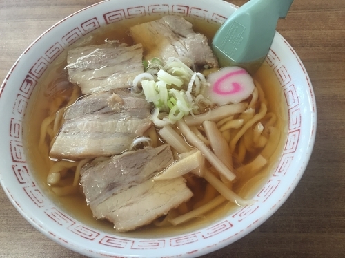 「極太手打ちチャーシュー麺 670円」@食堂なまえの写真