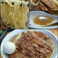 醤油たんめん¥700 ロース¥300