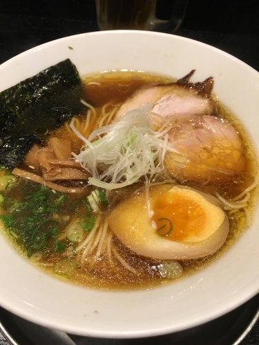 「いだてんラーメン、醤油」@麺行使 伊駄天 静岡店の写真
