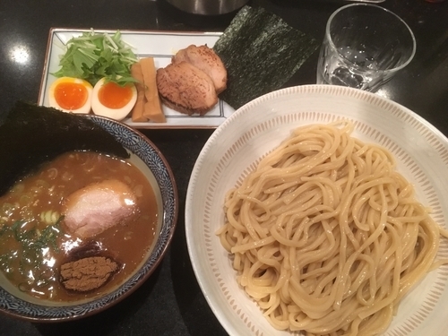 「得製濃厚地鶏魚介つけ麺（並200g）1050円」@青山焼鳥倶楽部の写真