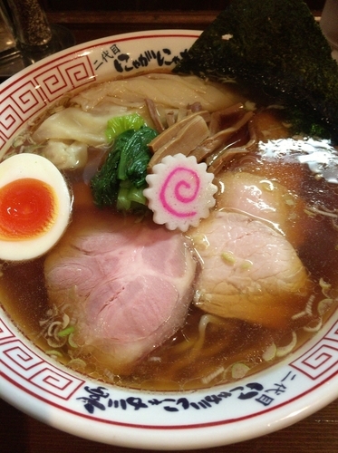 「特製わんたんそば」@二代目 にゃがにゃが亭の写真