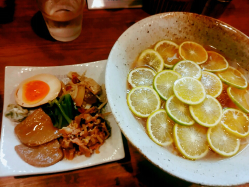 「【限定】青島みかんの冷やしラーメン950円」@麺処 びぎ屋の写真