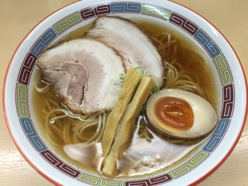「煮干しらーめん 薄口」@煮干鰮らーめん 圓の写真