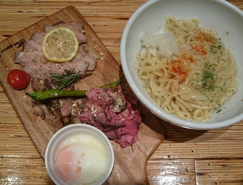 「【夜限定】プラチナ油ソバ」@NOODLE STOCK 鶴おかの写真