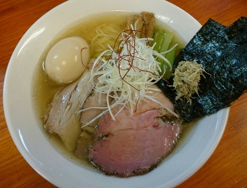 「魚介鶏だし塩らぁめん 特製」@麺処 有彩の写真