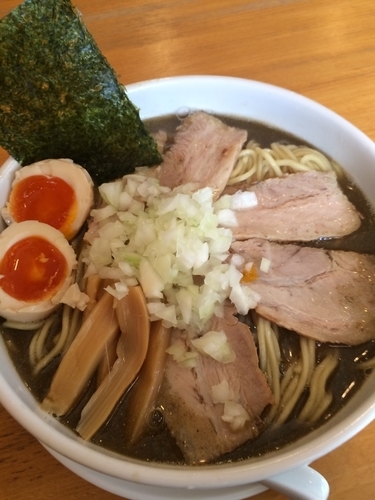 「特製煮干しそば【大盛】」@煮干そば とみ田の写真