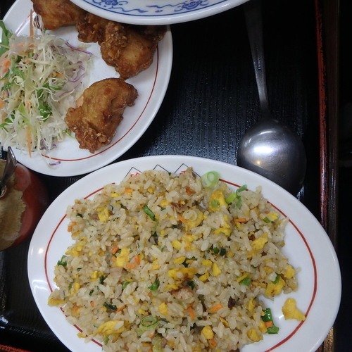 「冷やし担々麺(800円)、唐揚げAセット(+410円)」@ラーメン本舗 珍豚香 祇園店の写真