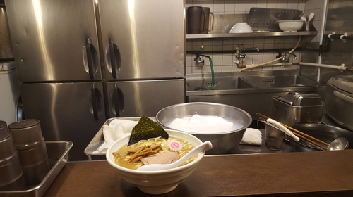「らーめん 中盛」@麺屋大斗 芝大門店の写真