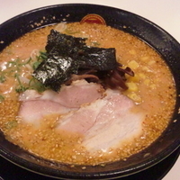 濃厚味噌とんこつらーめん