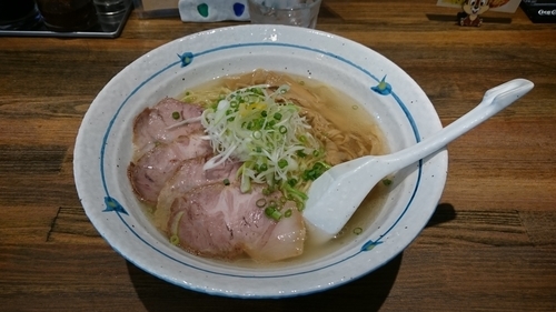 「二代目塩チャーシューめん850円」@ラーメン どんぐりの写真