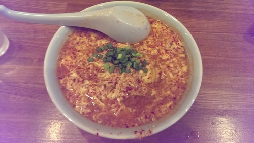 「ての辛麺、大盛、激辛」@煮干し らーめん てのごい屋 生田店の写真