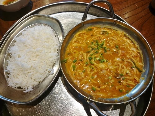 「カレーチャウミン 1250円」@ベジキッチンの写真