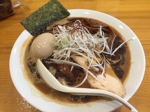 「味噌濃厚中華そば 850円 + 味玉クーポン使用」@下町中華そば すずめ食堂の写真