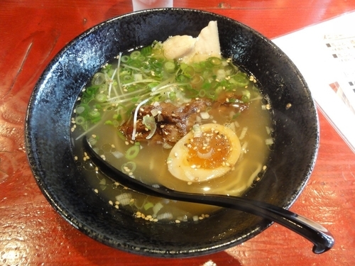 「丸ごと！鶏塩ラーメン」@野乃鳥 茨木椿之本陣の写真