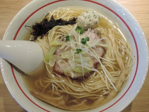 「煮干しらーめん」@中華蕎麦 あお木の写真