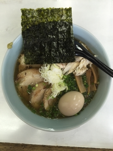 「鯛鰹ラーメン」@ラーメン 樂只の写真