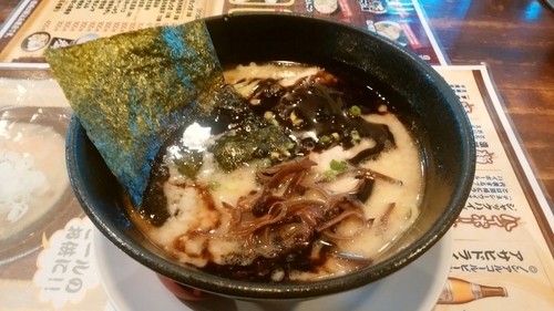 「とんこつ黒」@麺屋 川崎商店の写真