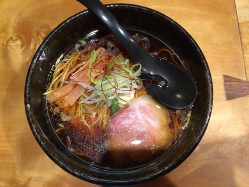 「天然鯛だしそば」@梅花亭の写真