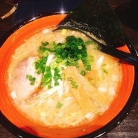 東京背脂豚骨   750円