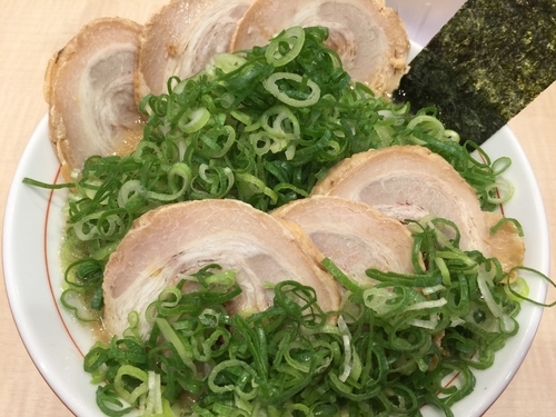 「チャーシューメン＋ネギだく＋替玉x2(無料)」@替玉千里眼 志木店の写真