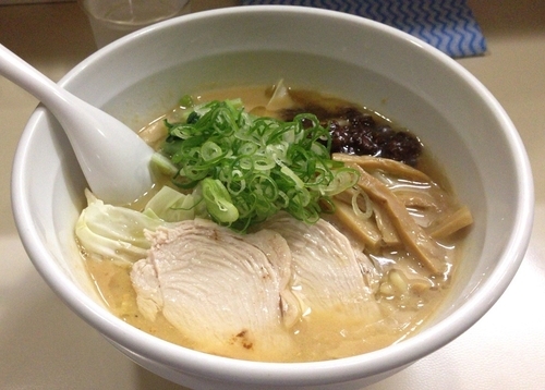 「鶏白湯味噌らーめん(限定)800円」@らーめん れんげの写真