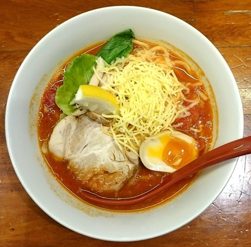 「トマトラーメン(チリ) 全部のせ」@らーめん RYOMAの写真